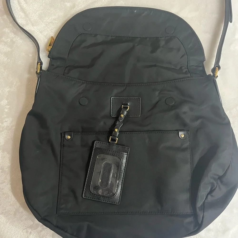 Marc Jacobs Black Shoulder Bag with Gold Accents - Picture 3 of 5